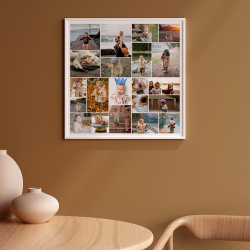 Fotocollage „Familie“ mit 22 Bildern – quadratisches Poster 50x50cm
